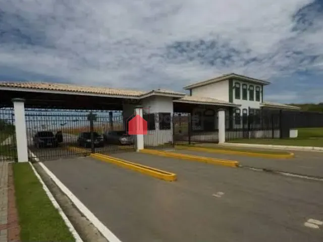 Terreno com 712m², à venda, no bairro Alto do Cardoso em Pindamonhangaba