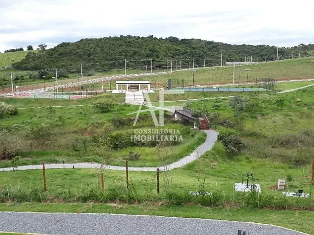 Terreno com 287m², à venda, no bairro Residencial Fazenda Casa Grande em Taubaté