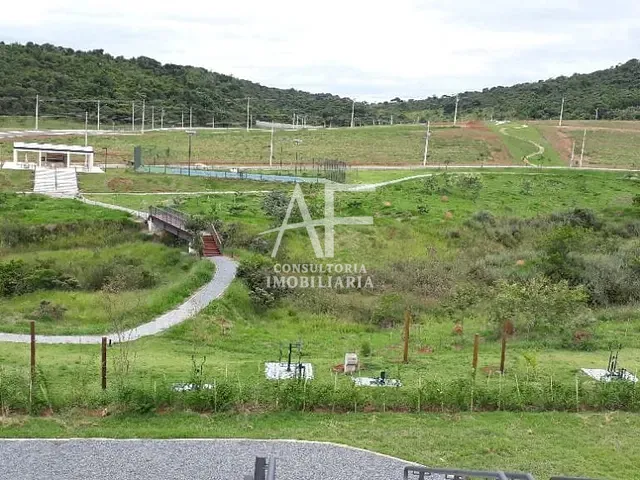Terreno com 287m², à venda, no bairro Residencial Fazenda Casa Grande em Taubaté