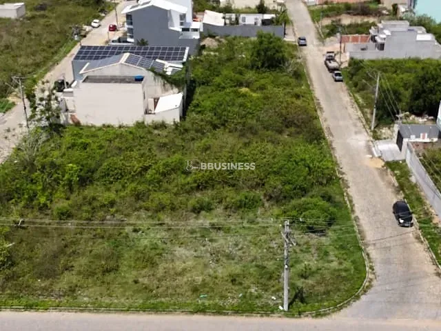 Terreno com 140m², à venda, no bairro Alphaville 3 em Campos dos Goytacazes
