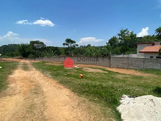 Terreno com 404m², à venda, no bairro Alto do Cardoso em Pindamonhangaba