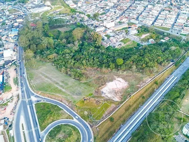 Terreno com 52000m², à venda ou para alugar, no bairro Jardim Maria Fernandes em São Paulo