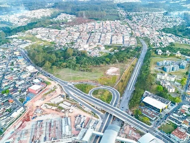 Terreno com 52000m², à venda ou para alugar, no bairro Jardim Maria Fernandes em São Paulo