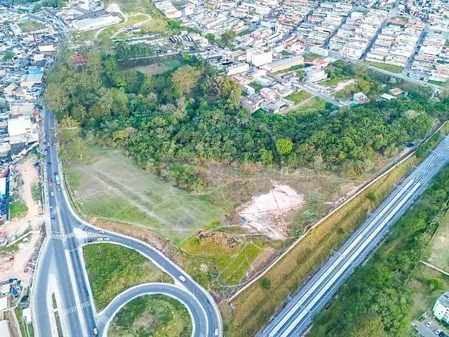 Terreno com 52000m², à venda ou para alugar, no bairro Jardim Maria Fernandes em São Paulo