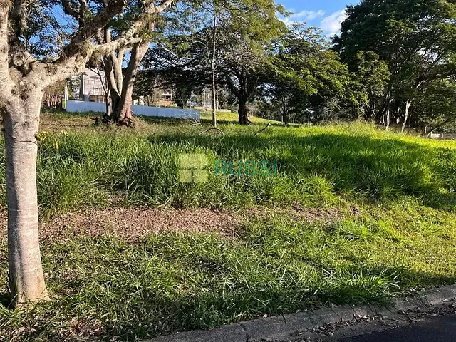 Terreno com 1000m², à venda, no bairro Tapanhão em Jambeiro