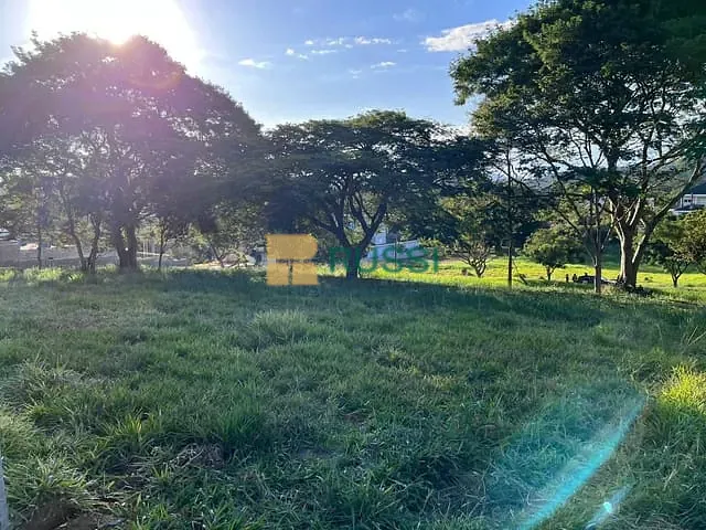 Terreno com 1000m², à venda, no bairro Tapanhão em Jambeiro