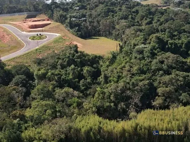 Terreno com 523m², à venda, no bairro Pitas em Cotia