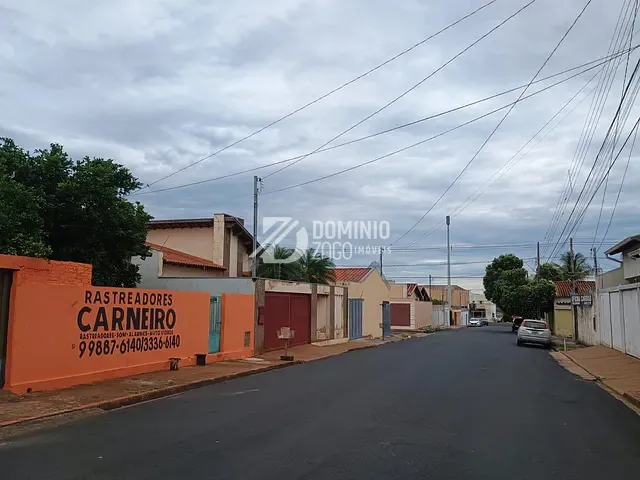 Terreno com 300m², à venda, no bairro Santa Marta em Uberaba