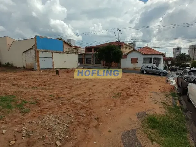 Terreno com 278m², à venda, no bairro Centro em Rio Claro