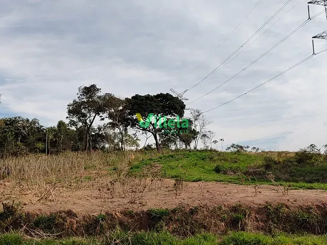 Terreno com 100867m², à venda, no bairro Parque Nossa Senhora das Graças em Itaquaquecetuba