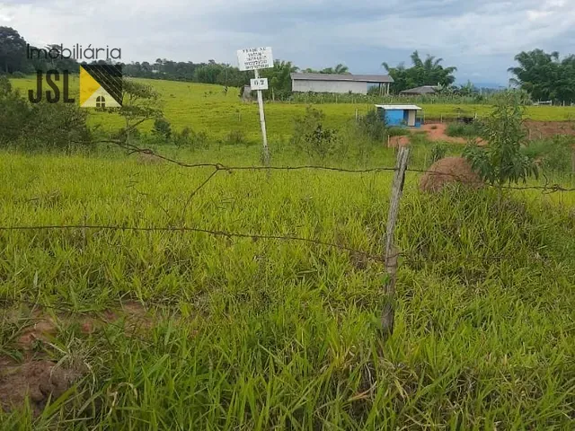 Terreno com 1055m², à venda, no bairro Guamirim em Caçapava
