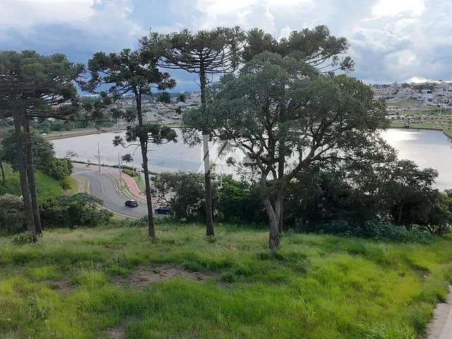 Terreno com 2436m², à venda, no bairro Olarias em Ponta Grossa