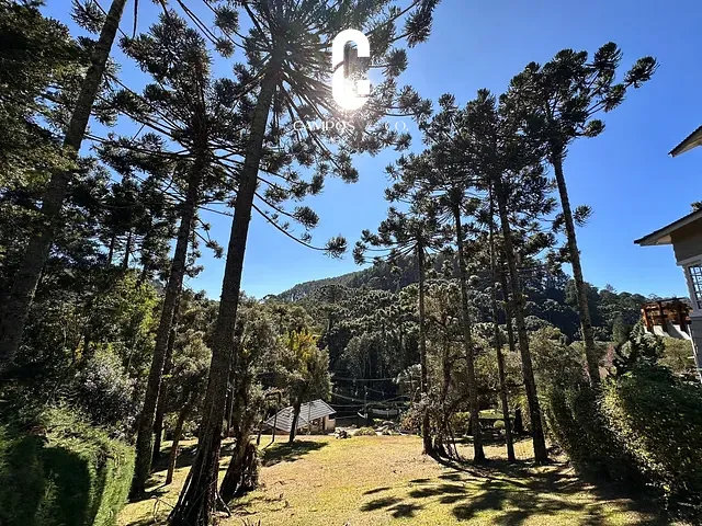 Terreno com 1060m², à venda, no bairro Fojo em Campos do Jordão