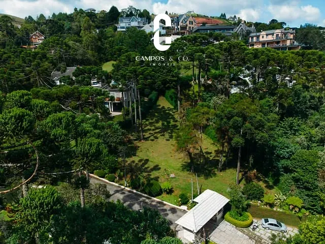 Terreno com 1060m², à venda, no bairro Fojo em Campos do Jordão