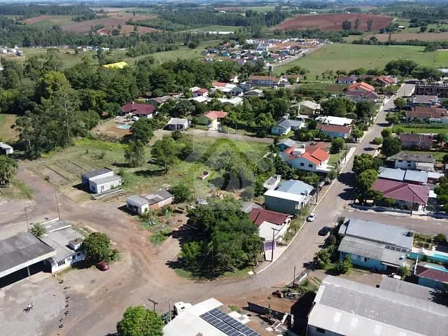 Terreno com 670m², à venda, no bairro Centro em Fazenda Vilanova