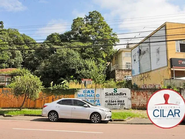 Terreno à venda, no bairro Centro Cívico em Curitiba
