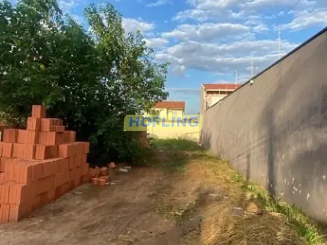 Terreno com 300m², à venda, no bairro Jardim São Paulo em Rio Claro