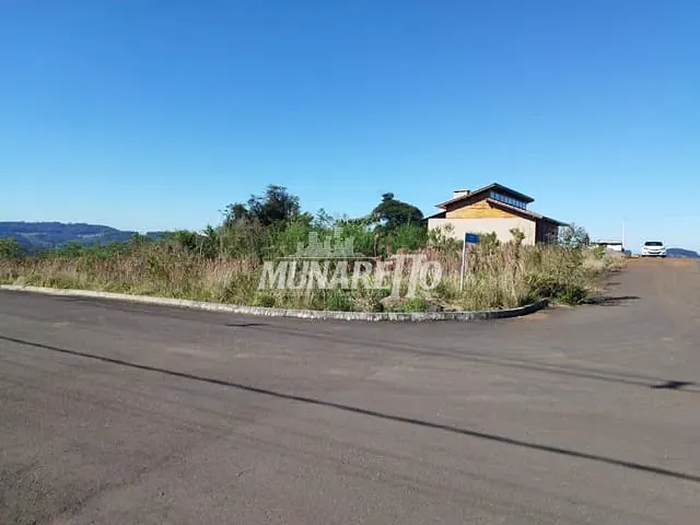 Terreno com 428m², à venda, no bairro São Cristóvão em Concórdia