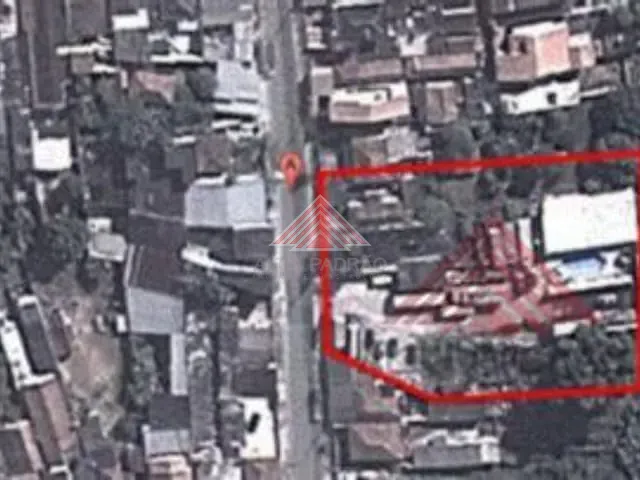 Terreno à venda, no bairro Vila São Francisco em Mauá