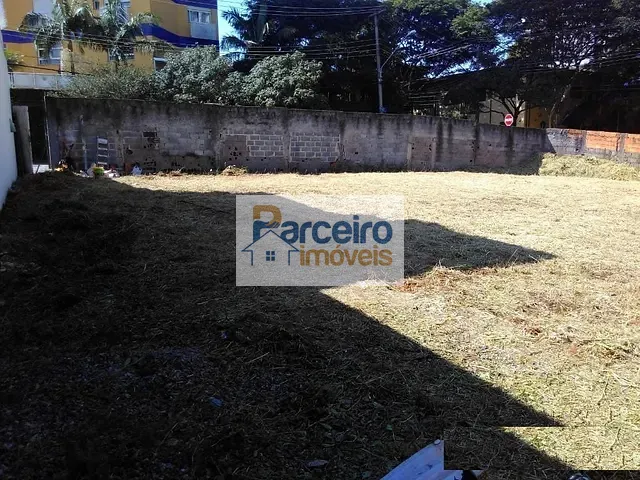 Terreno com 551m², à venda, no bairro Jardim Avelino em São Paulo