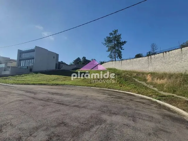 Terreno com 833m², à venda, no bairro Condomínio Residencial Altos da Quinta em São José Dos Campos