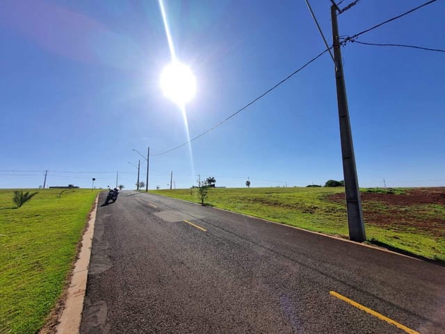 Terreno com 1562m², à venda, no bairro Recanto do Salto em Londrina