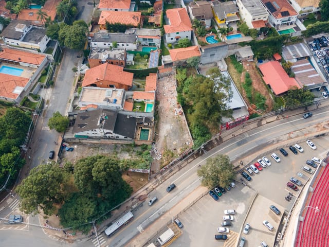 Foto do Terreno - Terreno residencial para venda em Morumbi, 725m² | Lares e Andares Imóveis