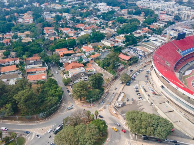 Foto do Terreno - Terreno residencial para venda em Morumbi, 725m² | Lares e Andares Imóveis