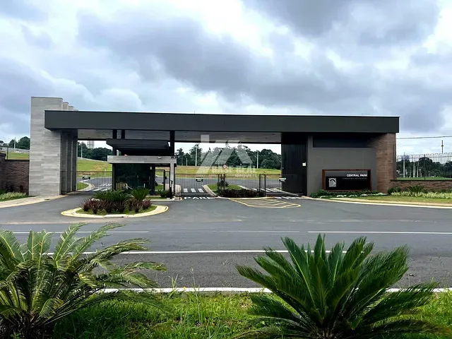 Terreno com 604m², à venda, no bairro Olarias em Ponta Grossa
