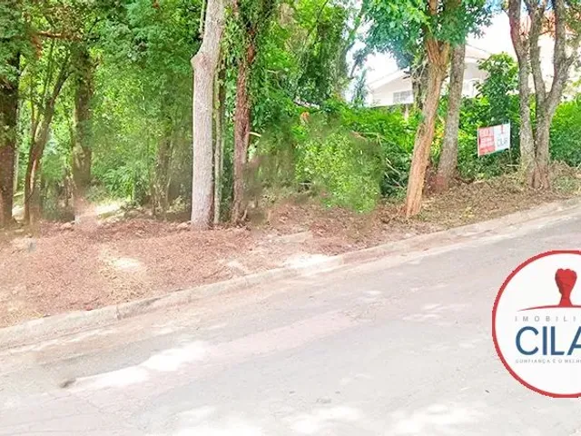 Terreno com 493m², à venda, no bairro Campo Comprido em Curitiba
