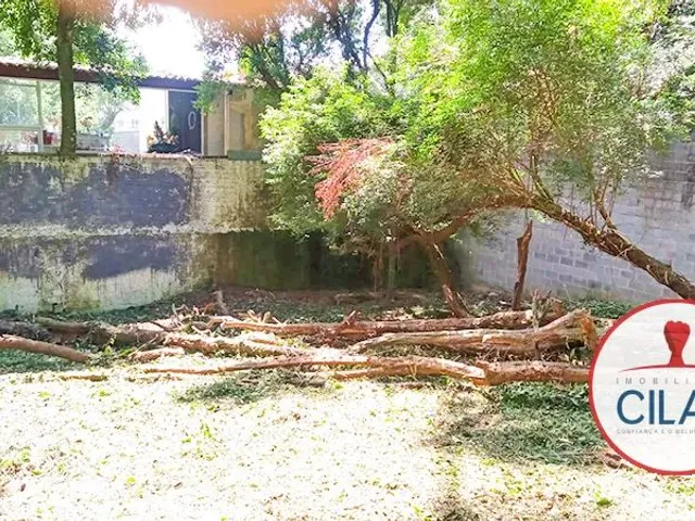 Terreno com 493m², à venda, no bairro Campo Comprido em Curitiba