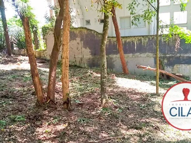 Terreno com 493m², à venda, no bairro Campo Comprido em Curitiba