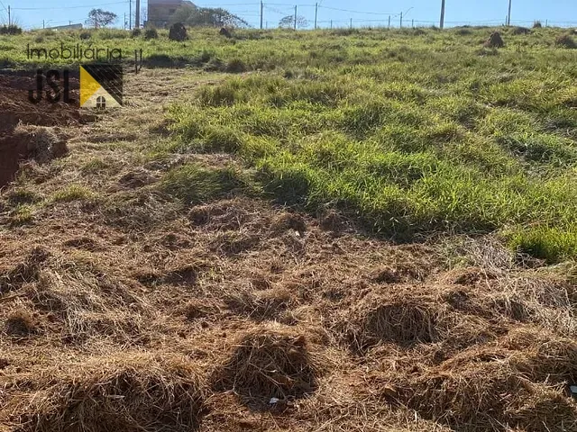 Terreno com 180m², à venda, no bairro Residencial Amor em Caçapava