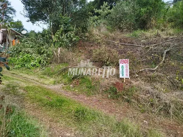 Terreno com 200m², à venda, no bairro Vila Jacob Biezus em Concórdia
