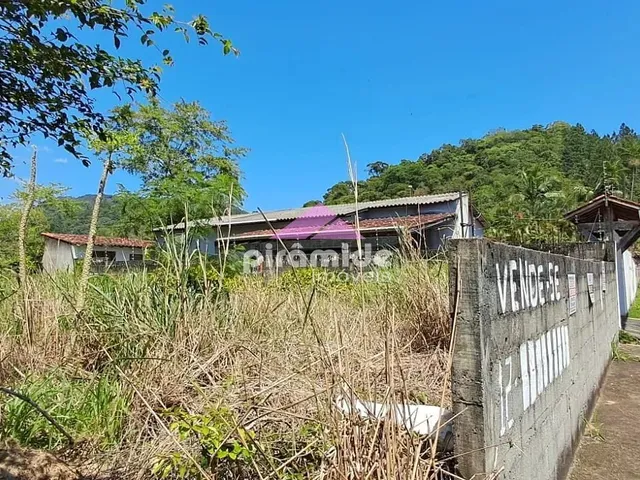Terreno com 364m², à venda, no bairro Portal da Fazendinha em Caraguatatuba