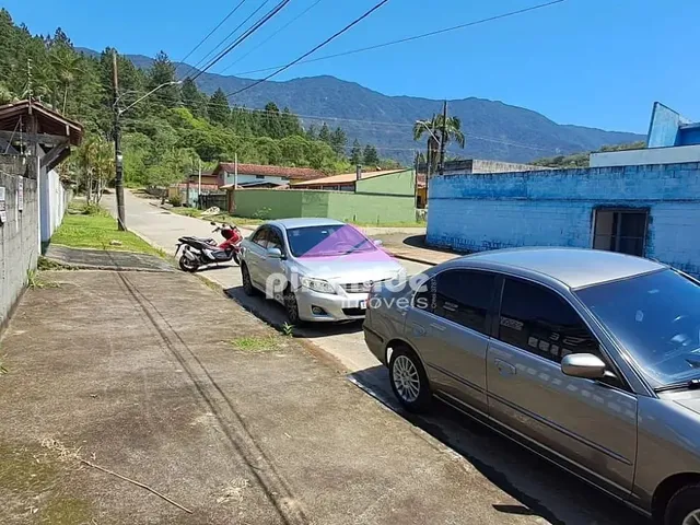 Terreno com 364m², à venda, no bairro Portal da Fazendinha em Caraguatatuba