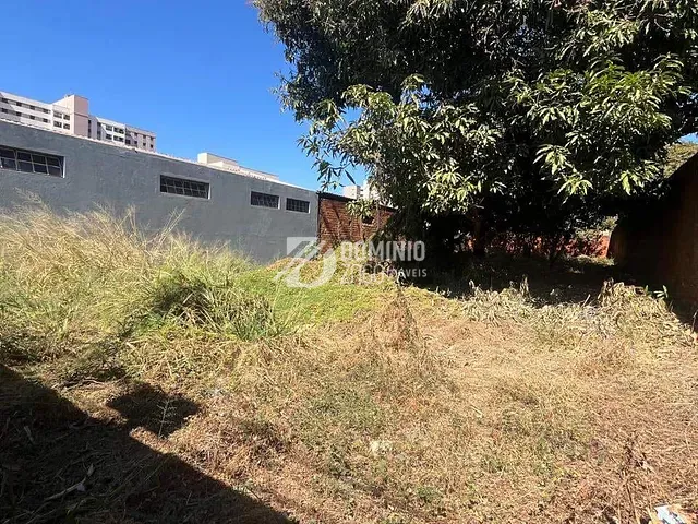 Terreno com 456m², à venda, no bairro Santa Maria em Uberaba