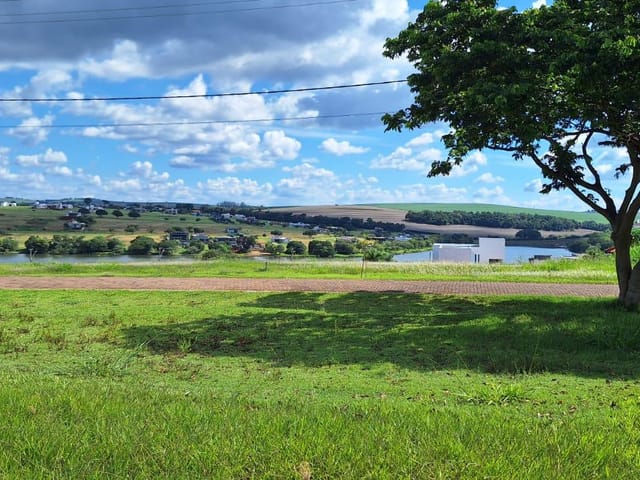 Terreno com 1546m², à venda, no bairro Ecovillas do Lago em Sertanópolis