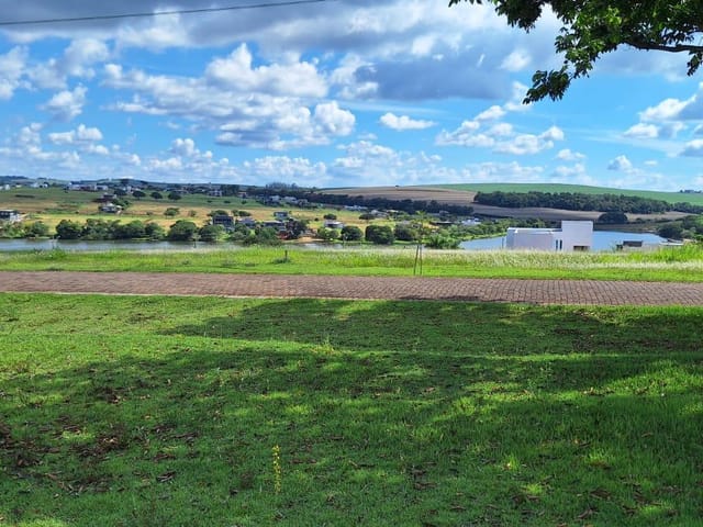Terreno com 1546m², à venda, no bairro Ecovillas do Lago em Sertanópolis