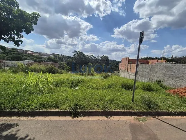 Terreno com 309m², à venda, no bairro Jardim Alto da Colina em Valinhos