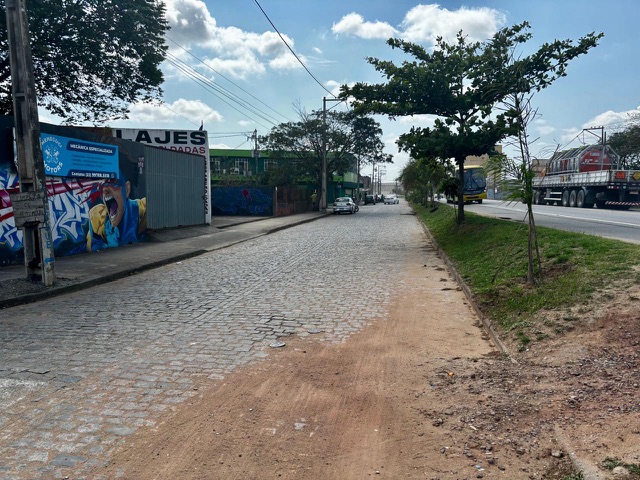 Terreno com 2088m², à venda, no bairro Parque Jóquei Club em Campos dos Goytacazes