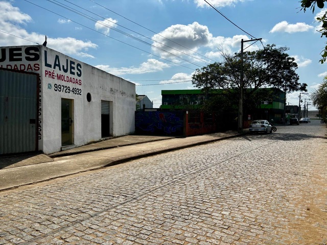 Terreno com 2088m², à venda, no bairro Parque Jóquei Club em Campos dos Goytacazes