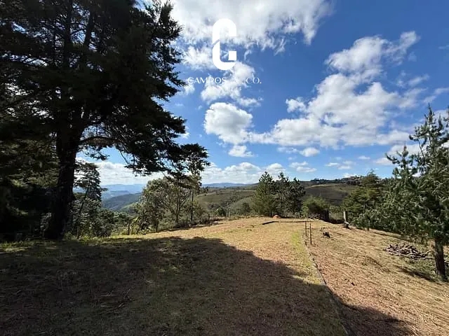Terreno com 6488m², à venda, no bairro Parque das Águas Claras em Campos do Jordão