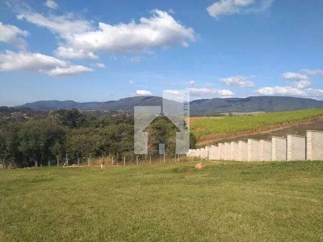 Terreno com 838m², à venda, no bairro Medeiros em Jundiaí