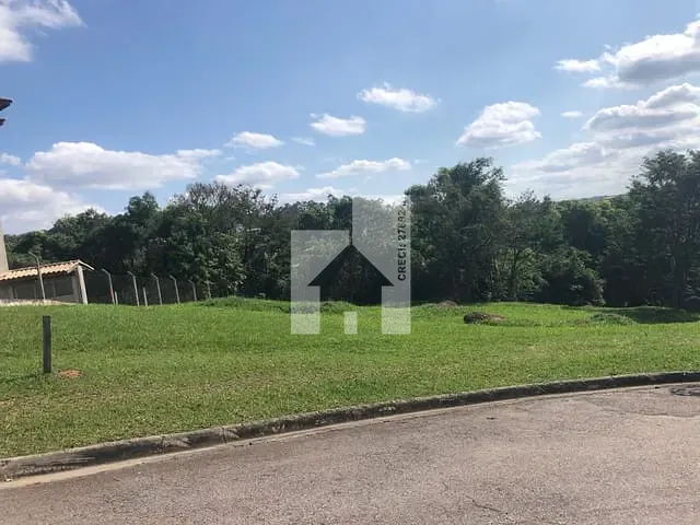Terreno com 838m², à venda, no bairro Medeiros em Jundiaí