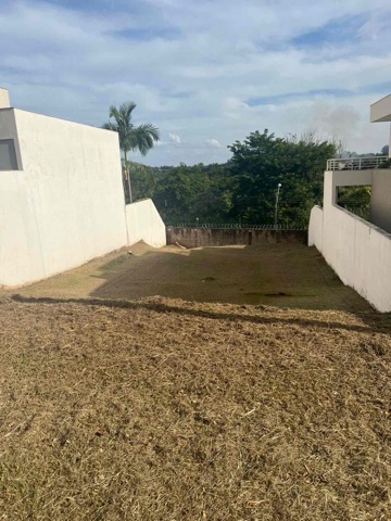 Terreno com 559m², à venda, no bairro Terras de Santana em Londrina