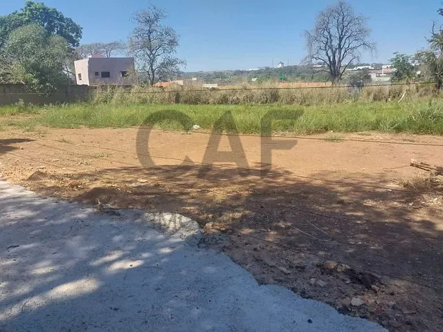 Terreno com 1579m², à venda, no bairro Jardim Roseira de Cima em Jaguariúna