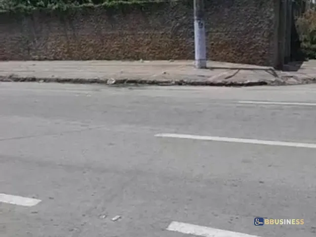 Terreno com 510m², à venda, no bairro Parque Jóquei Club em Campos dos Goytacazes
