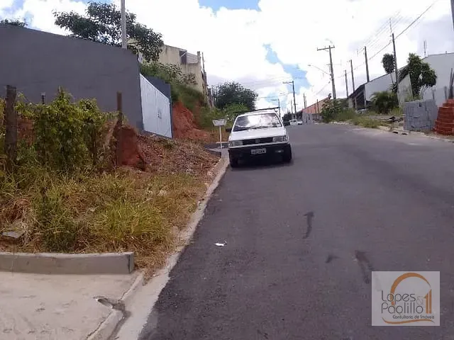 Terreno com 217m², à venda, no bairro Jardim Imperial em Atibaia