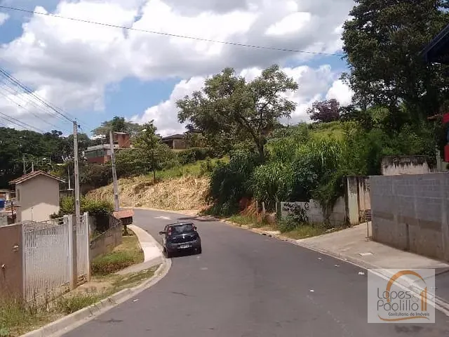 Terreno com 217m², à venda, no bairro Jardim Imperial em Atibaia